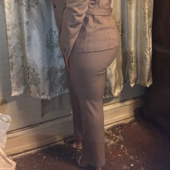 Pinstripe Amanda Smith Suit - Picture 4 of 4